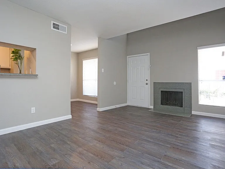 The One at 5959 — Photo 10