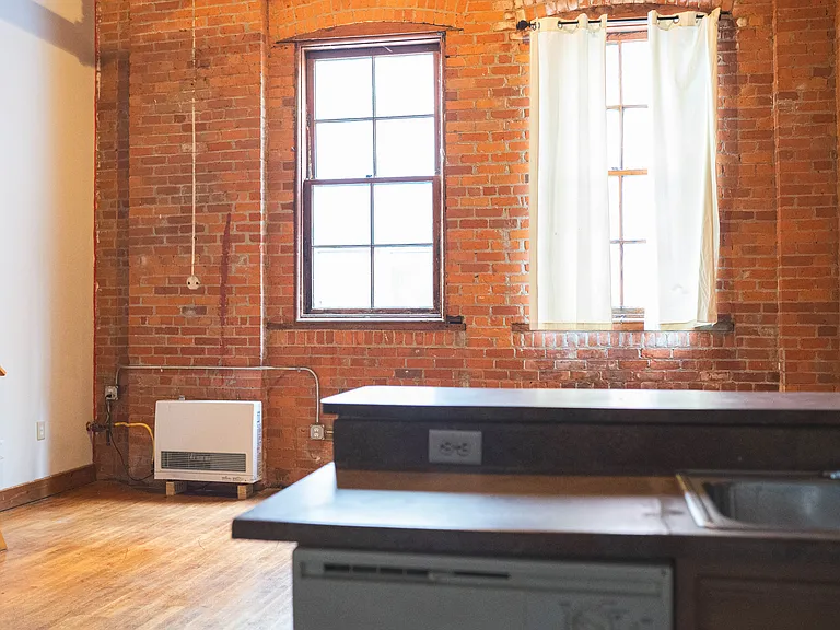 Grand Lofts — Photo 21