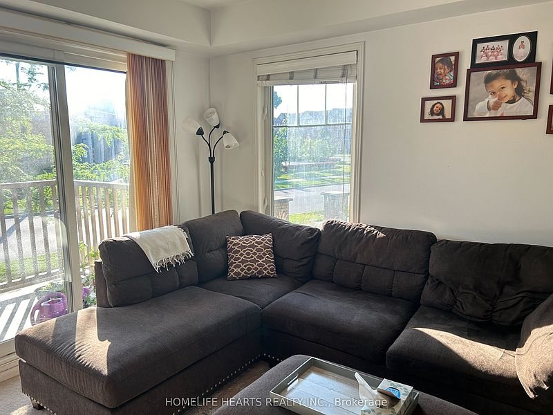 Mississauga Townhouse for rent - 2 Bedrooms — photo 2