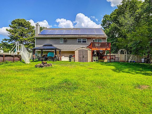 5th image of 69 E Greentree Dr