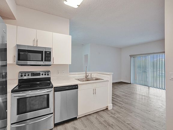 4th image of 6936 SW 39th Street #D204