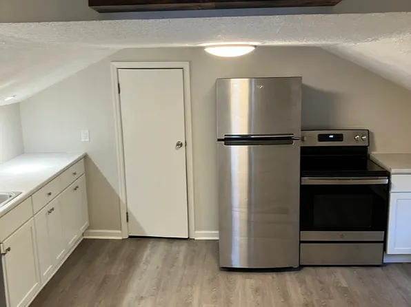 116 Clamsteam Rd Unit 2, Clifton Park, NY 12065