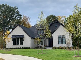 30714 Franklin Hills Ct, Farmington Hills, MI 48335