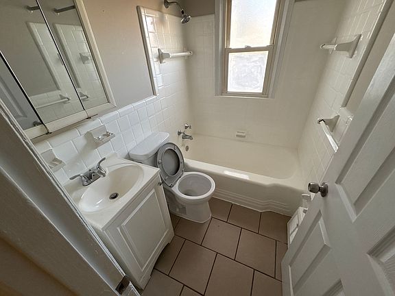 4th image of 1251 Bliss Dr