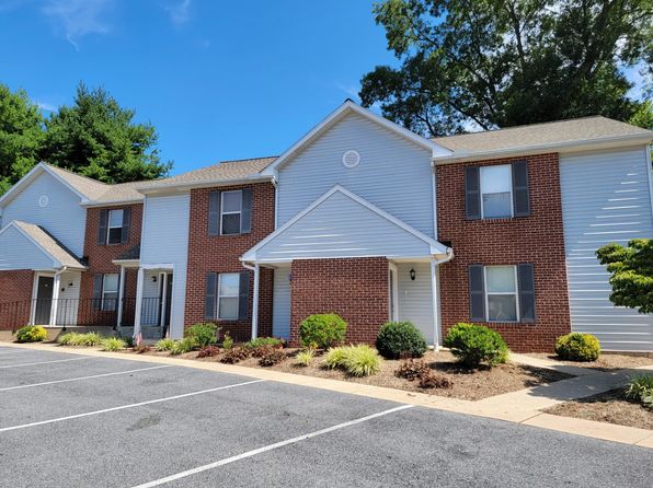 87 Hilldale Dr