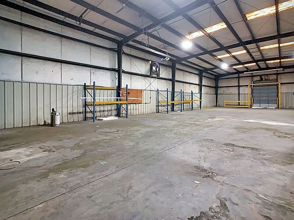 4th image of 2712 Southside Dr #B