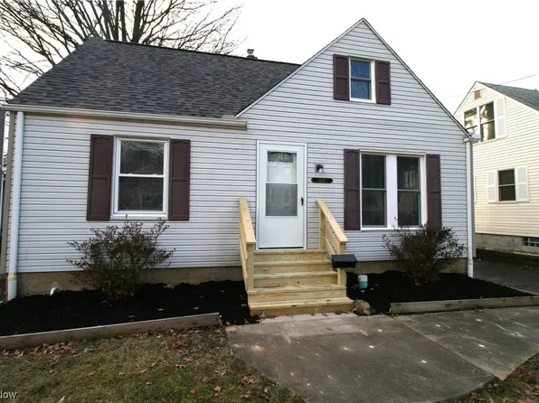 1646 Redwood Ave, Akron, OH 44301