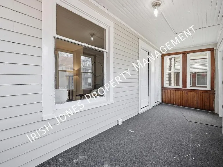 61 Princeton Pl #2 — Photo 2
