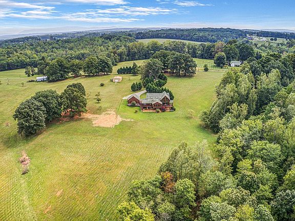 5th image of 517 Pleasant Valley Ln