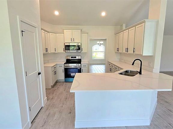 5th image of 2239 N BISCAYNE DRIVE