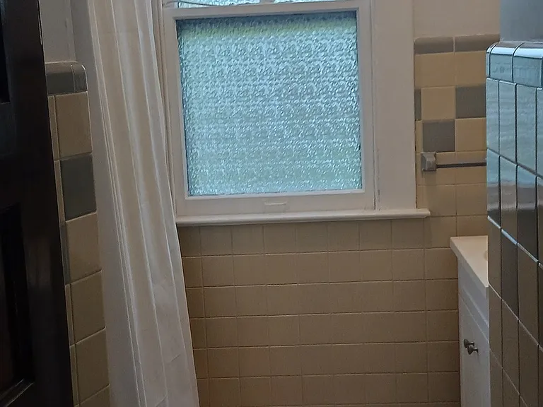 126 Edwards St — Photo 20