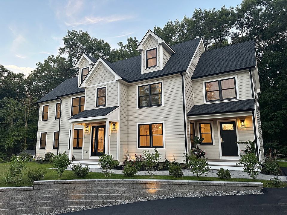 1st image of 20 Main St
