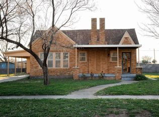509 N Main St, Coahoma, TX 79511