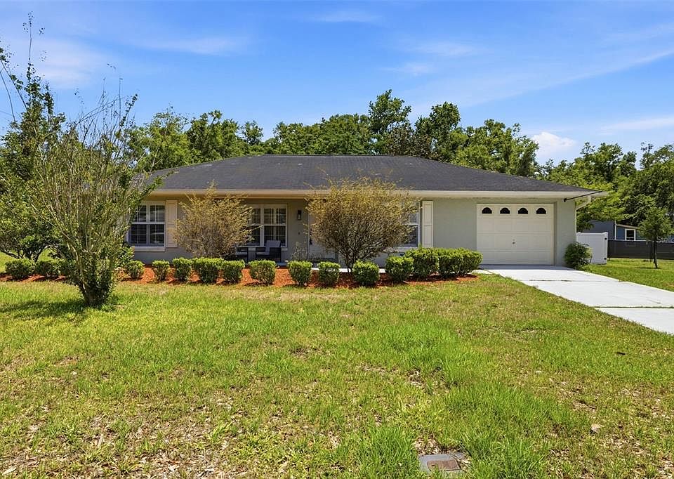 1st image of 37744 AMELIA AVENUE