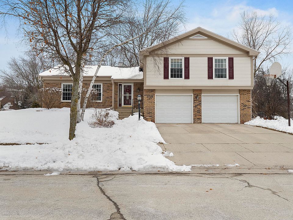 1st image of 2709 Coventry Ln
