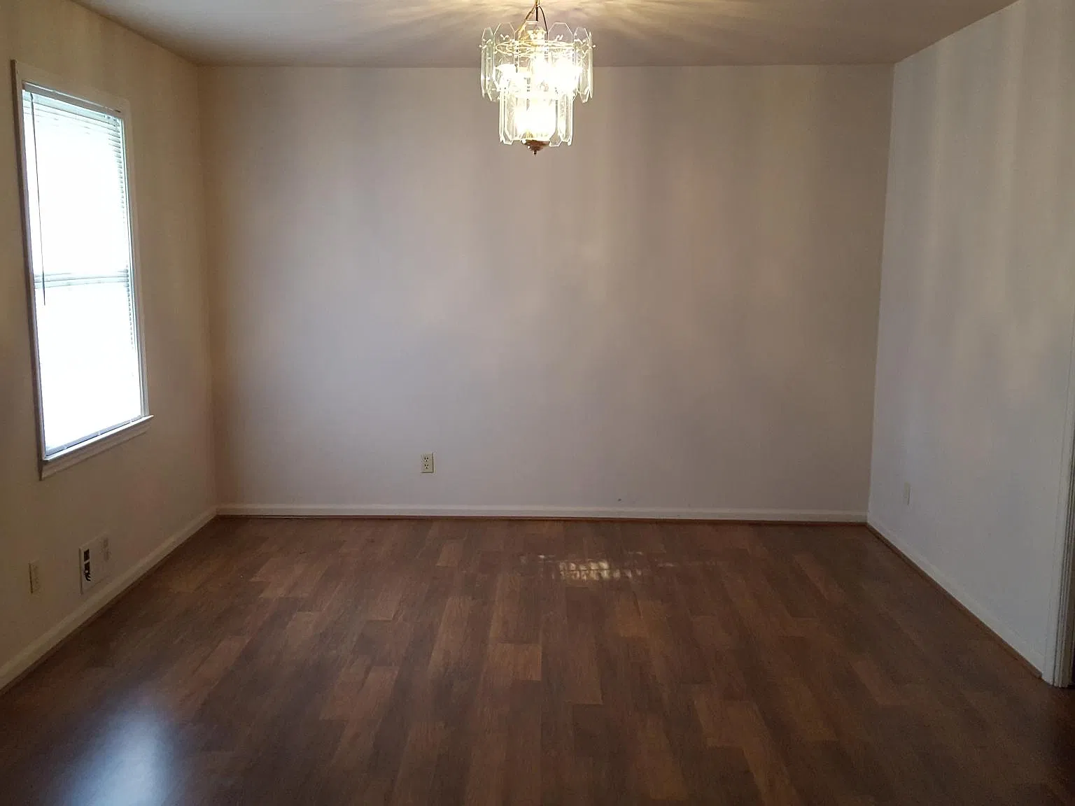 901 Darling Avenue — Photo 4