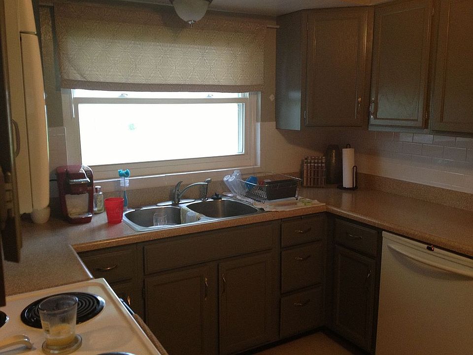 2nd image of 8430 Hampstead Dr