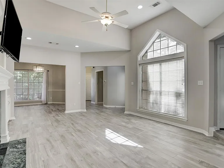 112 Harbour Town Dr — Photo 9