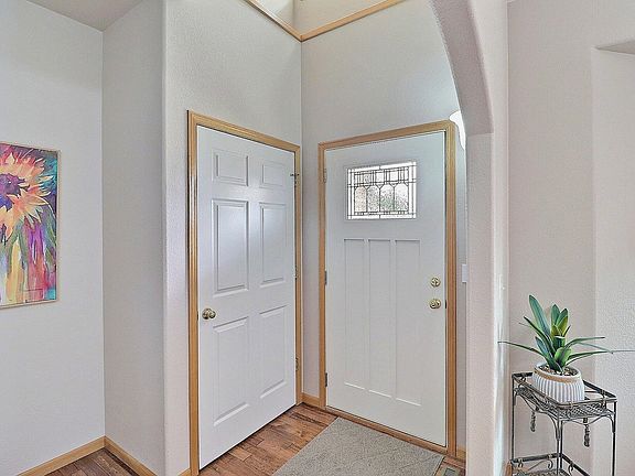 4th image of 3131 58th Ave