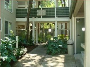 2550 Oak Rd APT 210, Walnut Creek, CA 94597