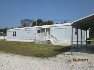 9484 Gateway Dr, Neosho, MO 64850