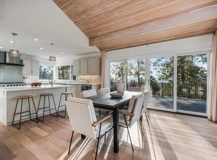 1295 NW City View Dr, Bend, OR 97703