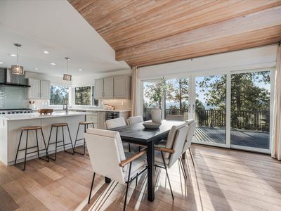 1295 NW City View Dr, Bend, OR, 97703