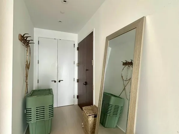 130 William Street image 6 of 17