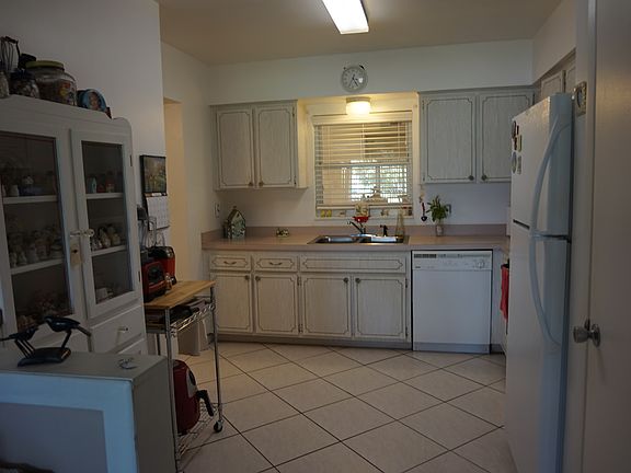 4th image of 3789 46th Ave S APT 105