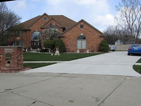 2nd image of 52943 Wickersham Dr