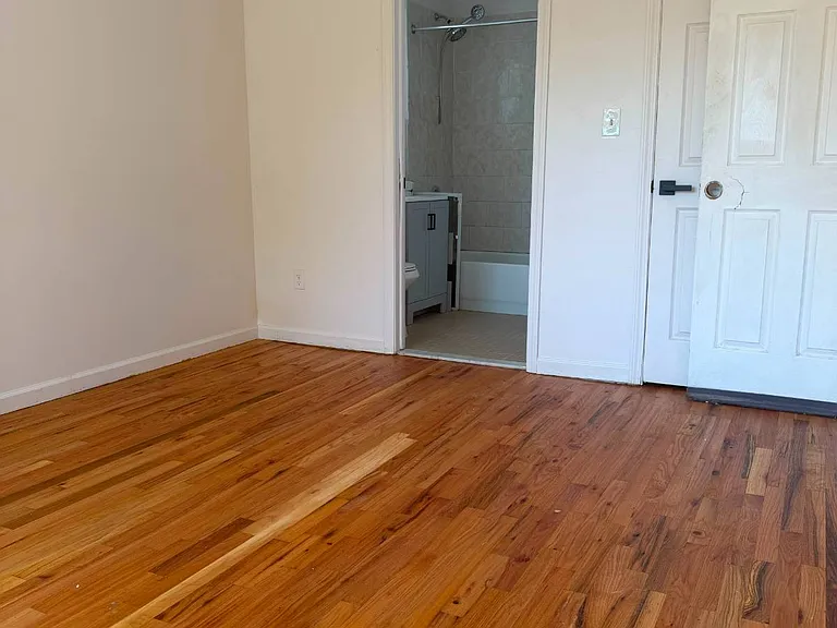 4334 Baychester Ave #3A — Photo 12
