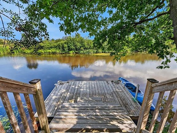 3rd image of 3033 Townline Rd #519