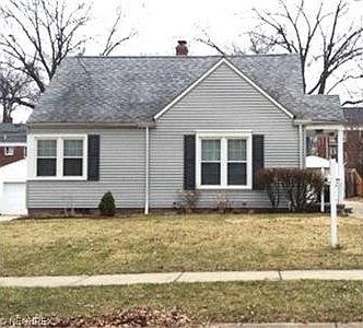 1st image of 2455 23rd St