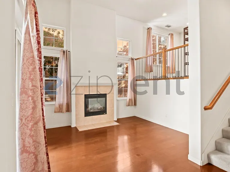 4541 Laird Cir — Photo 6