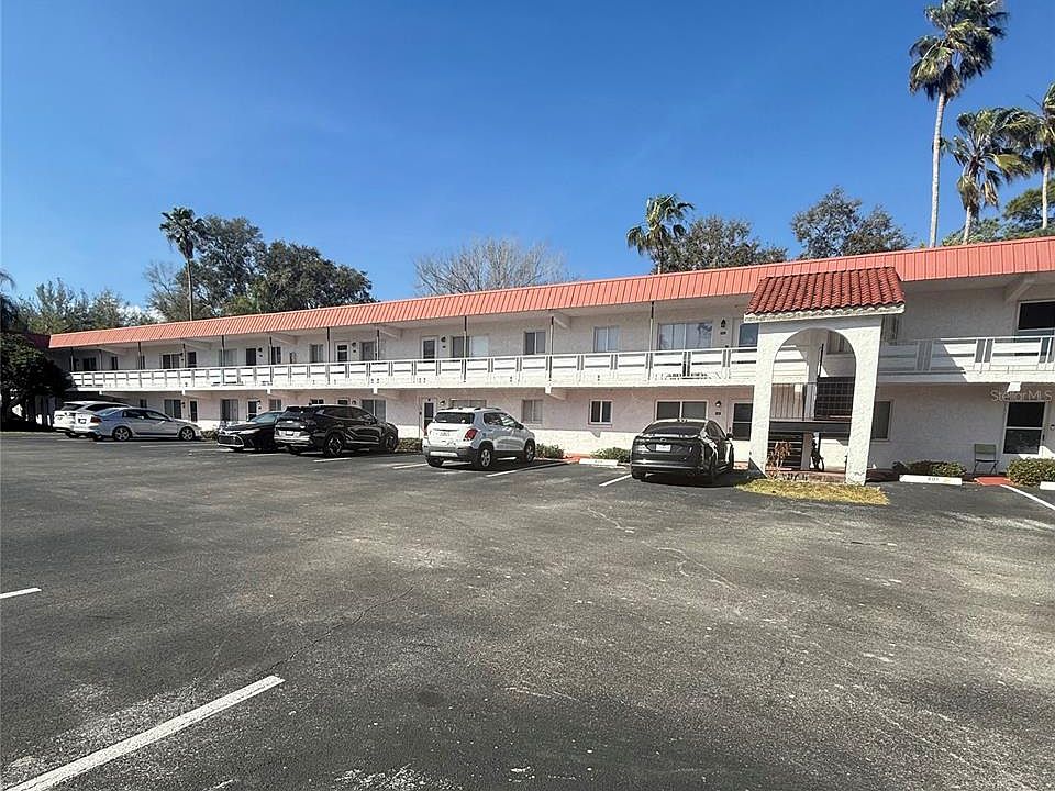 1st image of 1100 MARTINIQUE DRIVE #105