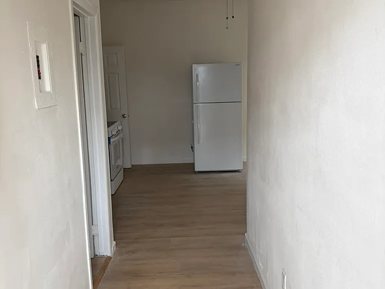 501 N Saint Louis St #2 — Photo 2