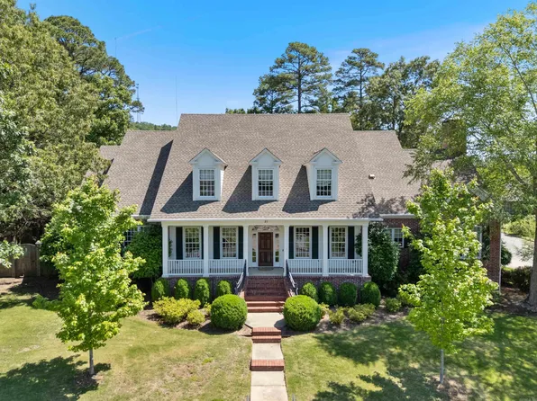 37 Germay Ct, Little Rock, AR 72223