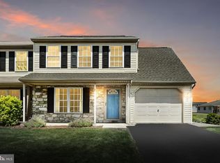 2048 Wyatt Cir, Dover, PA 17315