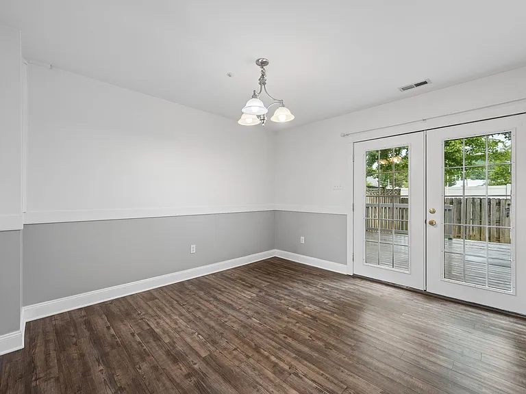 411 Old Oak Pl #1 — Photo 20