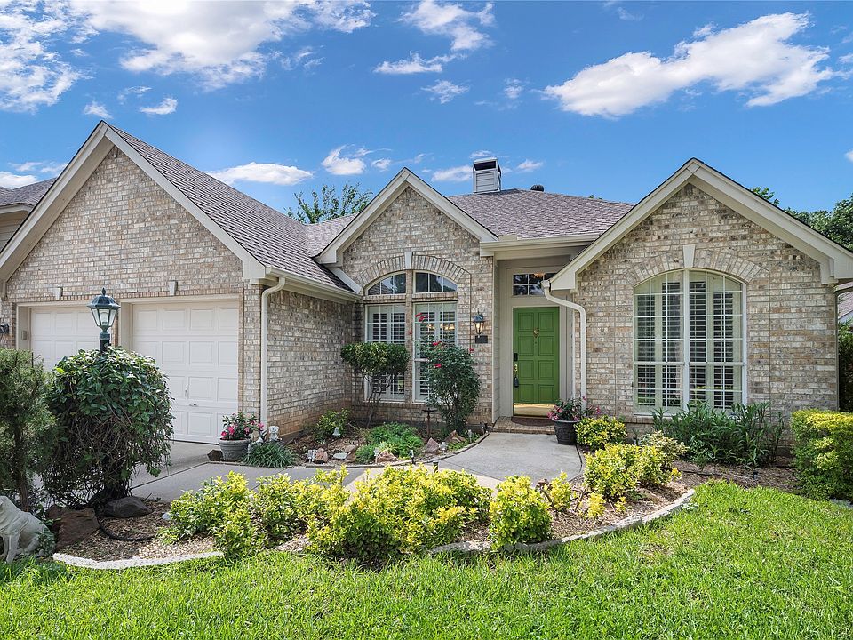 1st image of 2115 Vista Ct