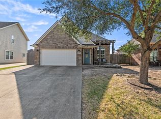 6805 Appomattox Dr, College Station, TX 77845