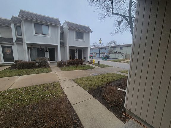 2nd image of 623 Dove Ct