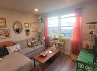 596 Livezey St, Philadelphia, PA 19128