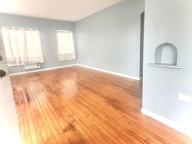 1730 Marseille Dr #4 — Photo 8