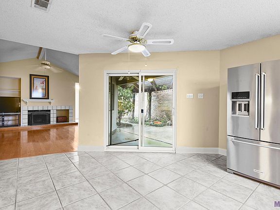 5th image of 2471 Inverrary Dr