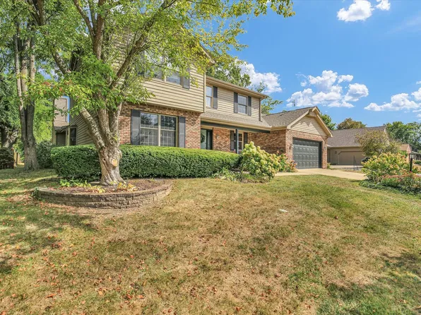 2208 O'Donnell Dr, Champaign, IL 61821