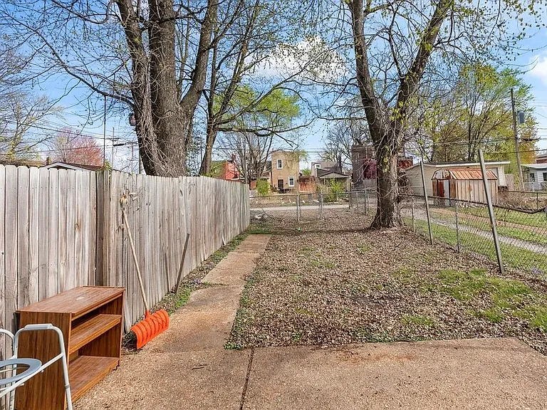 7908 Minnesota Ave #7908 — Photo 4