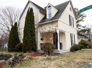 401 2nd Ave, Farmville, VA 23901