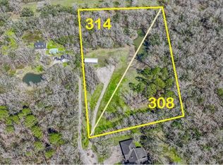 314 County Road 904, Alvin, TX 77511