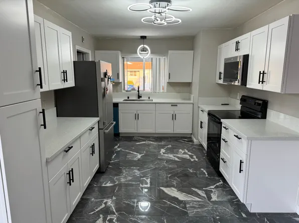 5048 54th St, San Diego, CA 92115